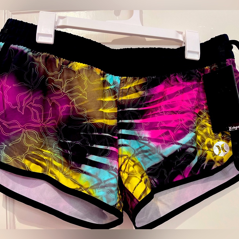 Hurley Phantom shorts, Sig Zane design Aloha